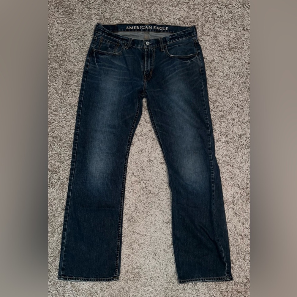 EUC! American Eagle Men's Low Rise Boot Cut Dark Wash Jeans - Sz 34 x 34